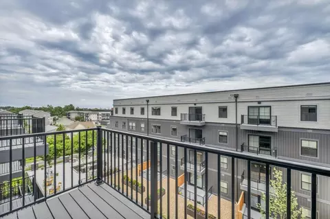 303 E 6th Ave, Columbus, OH 43201 photo 40