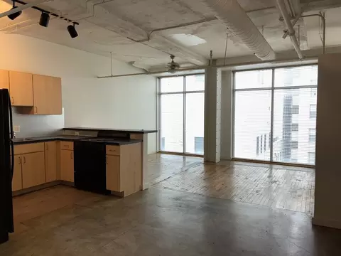 206 N 9th St, Saint Louis, MO 63101