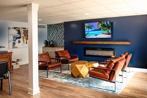 10900 Oasis Ct Leasing, Shawnee, KS 66203