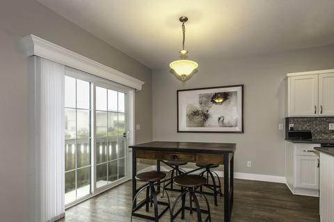1300 Palmetto Ave, Pacifica, CA 94044