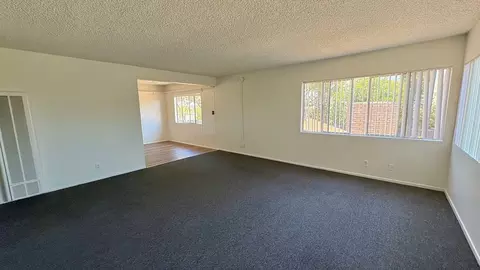 11715 Ramona Ave, Hawthorne, CA 90250