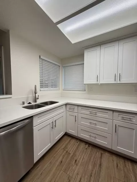 28465 Felix Valdez Ave, Temecula, CA 92590 photo 8
