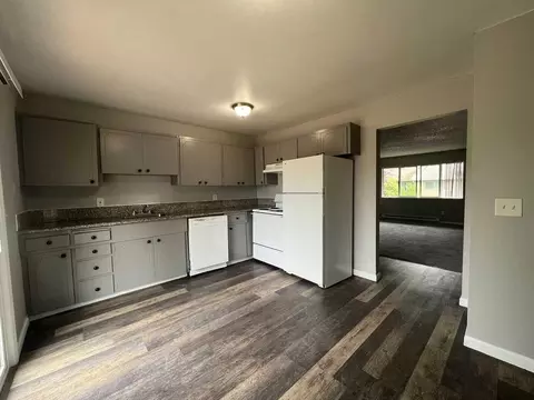 100 NE 162nd Ave, Portland, OR 97230