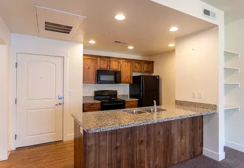 60 S Main St, Layton, UT 84041