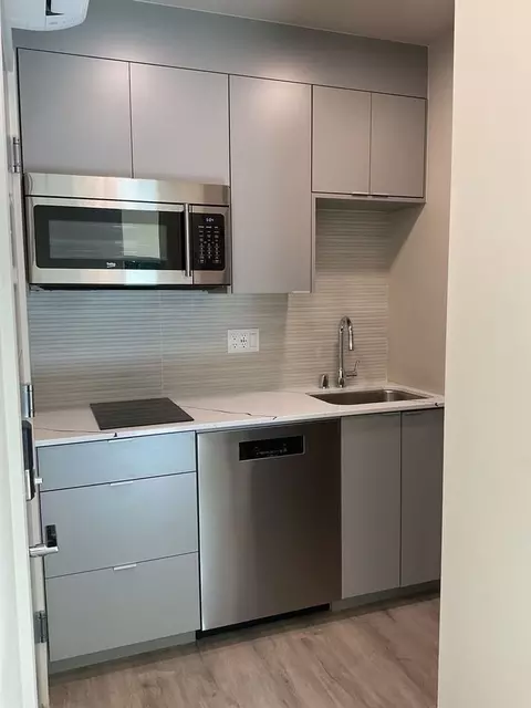5952 California Ave SW, Seattle, WA 98136