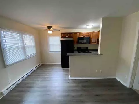 350 Fort Worth Ave, Norfolk, VA 23505