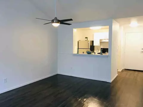 11300 3rd Ave NE, Seattle, WA 98125