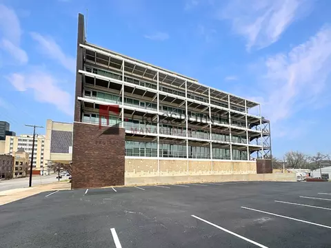 230 S Broadway Ave, Tyler, TX 75702