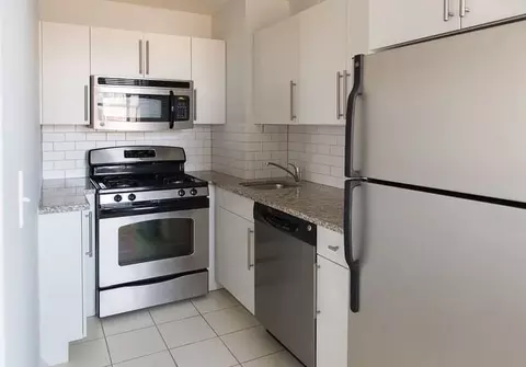 301 W Armour Blvd, Kansas City, MO 64111