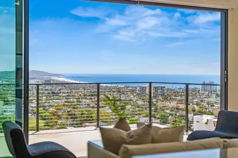 1251 Van Nuys St, San Diego, CA 92109