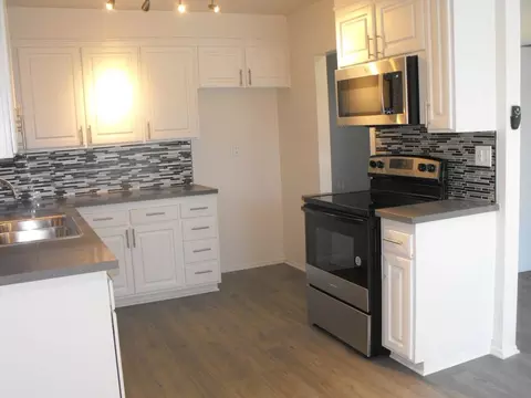 2020 W Alameda Ave, Anaheim, CA 92801