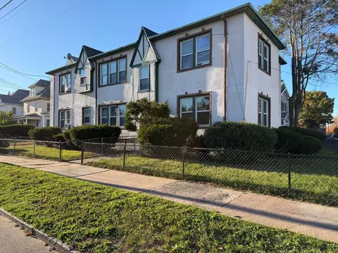 175 Center St, West Haven, CT 06516