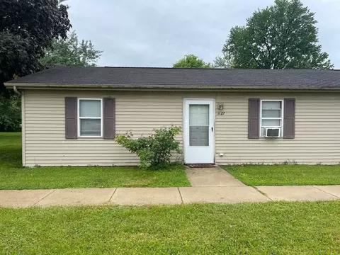 1427 Aster St, Logansport, IN 46947