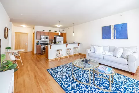 159 N Jackson St, Milwaukee, WI 53202