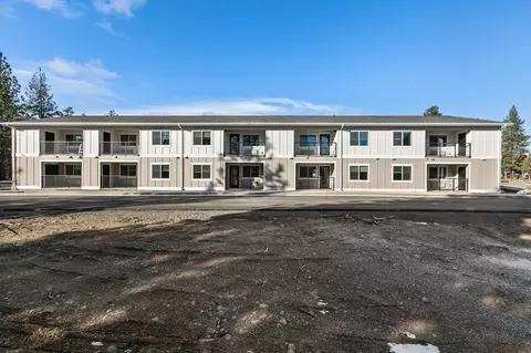 920 W Felicity Ln, Sisters, OR 97759