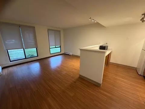 7300 W Dean Rd, Milwaukee, WI 53223