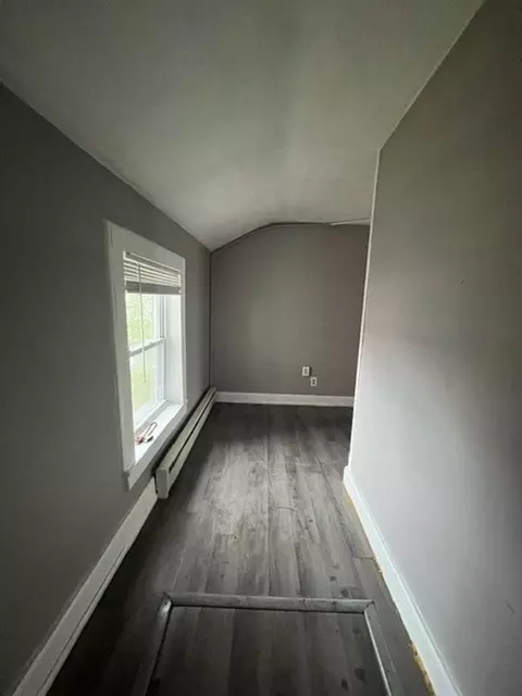 44 Mauch Chunk St, Tamaqua, PA 18252