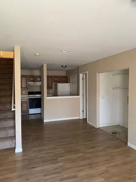 611 Palisades Dr, Wildwood, MO 63069