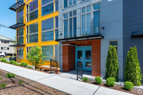 8558 Nesbit Ave N, Seattle, WA 98103 photo 21
