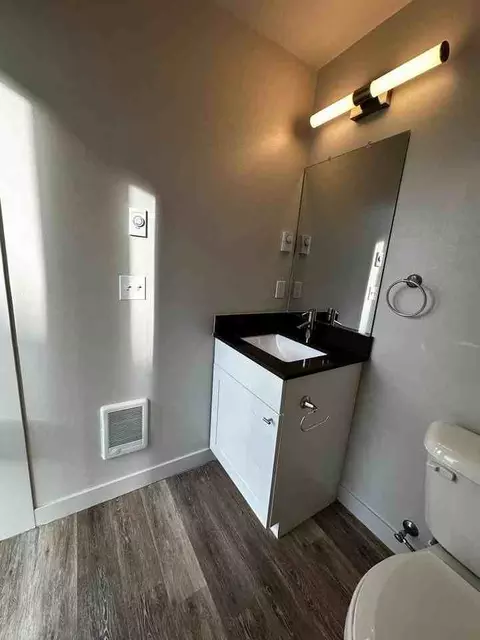 8558 Nesbit Ave N, Seattle, WA 98103 photo 7