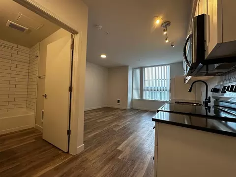 8558 Nesbit Ave N, Seattle, WA 98103 photo 40