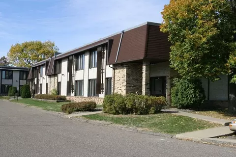 9045 90059015 90259045 Cedar Ave S, Bloomington, MN 55425