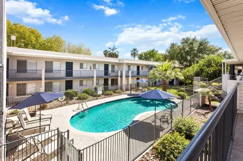 123 N Robson, Mesa, AZ 85201