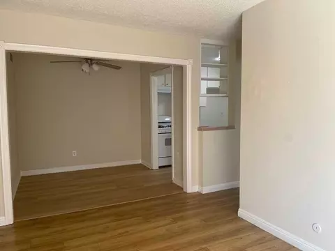 17900 Sherman Way, Los Angeles, CA 91335 photo 8