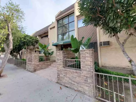 17900 Sherman Way, Los Angeles, CA 91335 photo 19