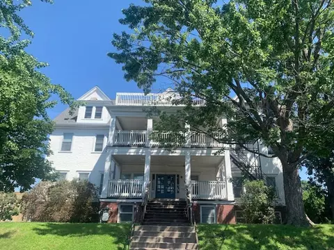 1635 Sherburne Ave, Saint Paul, MN 55104