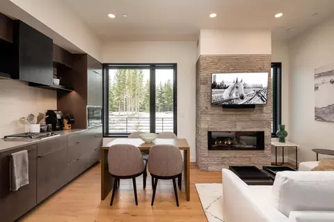 4 Boathouse Way, Big Sky, MT 59716