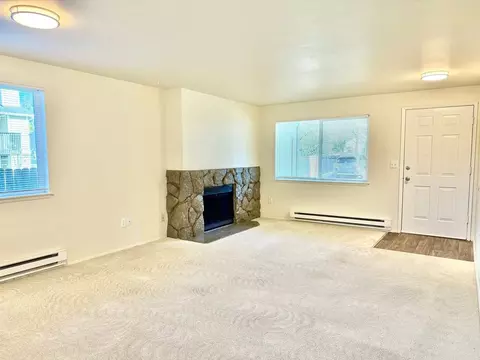 17515 83rd Pl NE, Kenmore, WA 98028