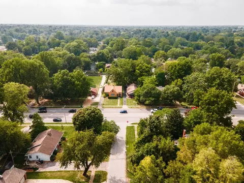 2013 E Cherry St, Springfield, MO 65802 photo 29