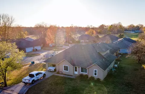 2013 E Cherry St, Springfield, MO 65802 photo 26