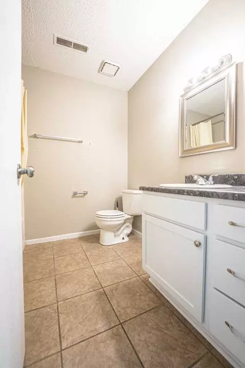 2013 E Cherry St, Springfield, MO 65802 photo 44