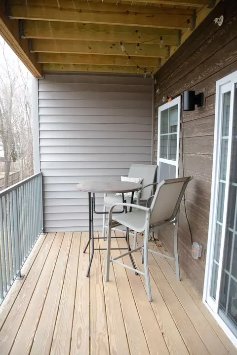 2013 E Cherry St, Springfield, MO 65802 photo 22