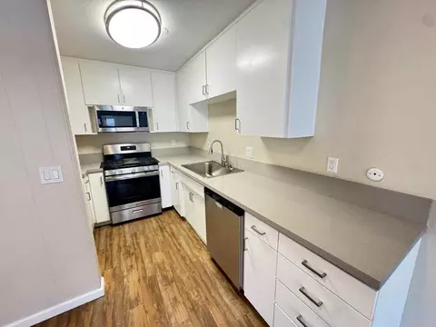 345 N Batavia St, Orange, CA 92868