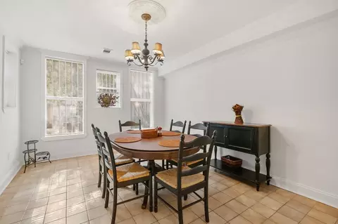 1425 P St NW, Washington, DC 20005 photo 9