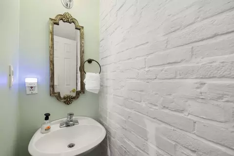 1425 P St NW, Washington, DC 20005 photo 15