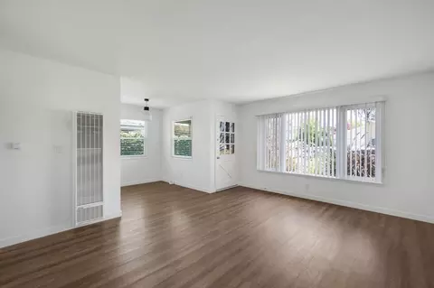 174 Monte Vista Ave, Costa Mesa, CA 92627
