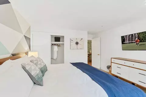 37 Courtney St, Fall River, MA 02720 photo 9