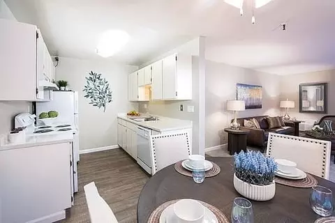 620 Iris Ave, Sunnyvale, CA 94086 photo 4
