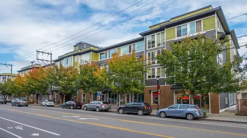 810 12th Ave, Seattle, WA 98122 photo 4