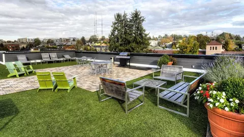 810 12th Ave, Seattle, WA 98122 photo 23