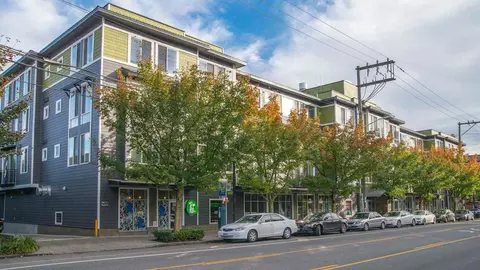 810 12th Ave, Seattle, WA 98122 photo 3