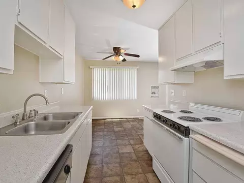 2547 E Temple Ave, West Covina, CA 91792