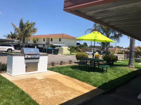 925 W Chestnut Ave, Lompoc, CA 93436 photo 4