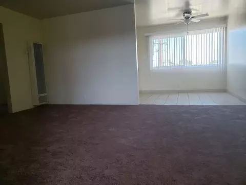 13518 Yukon Ave, Hawthorne, CA 90250