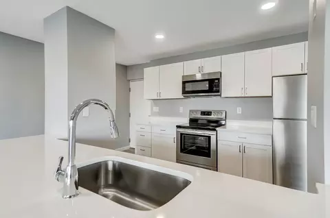 22 Swain Ct, Covington, KY 41011