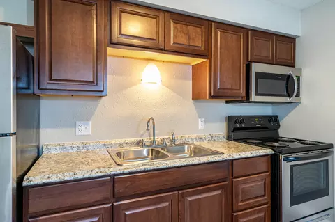 5635 Secor Rd, Toledo, OH 43623 photo 10